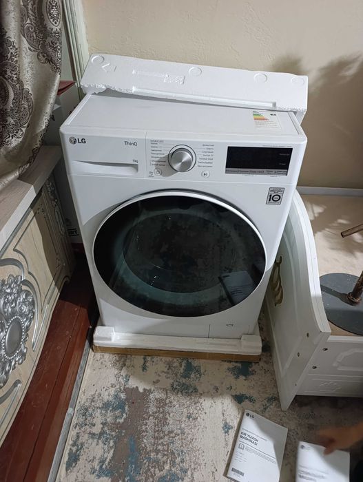Стиральная машина LG 9кг (новая)