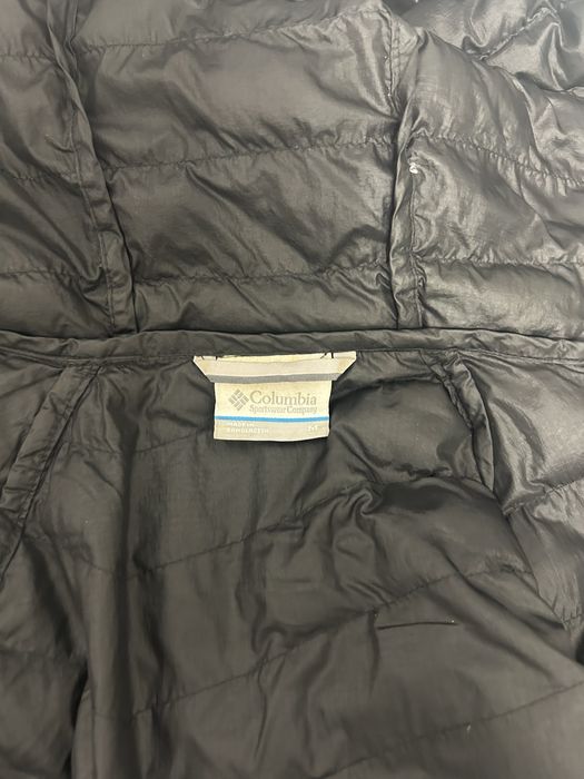 Geaca columbia masura M pret 100 lei