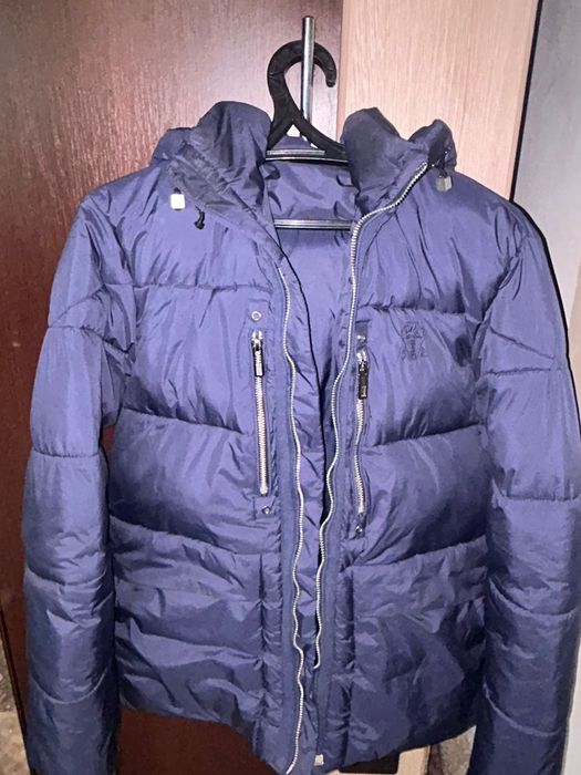 Куртка зимняя продам!