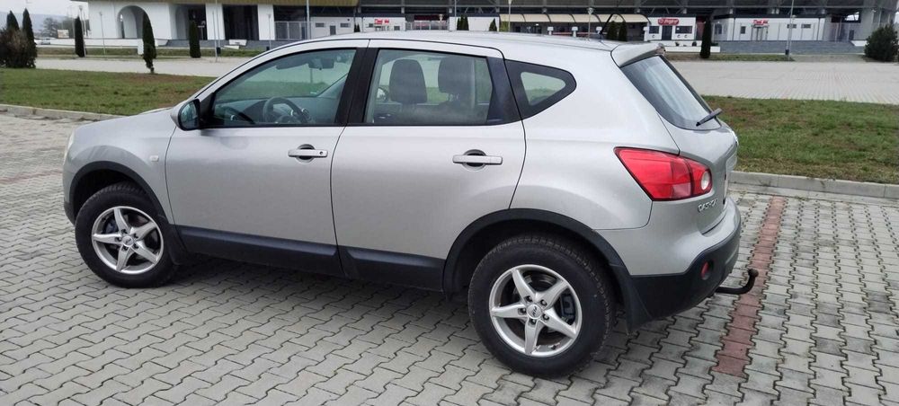 Nissan qashqai 2009 2.0 dci 4×4 150cp