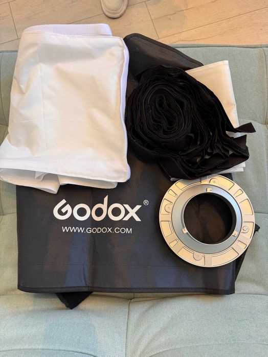 Softbox strip Godox 35x160 cm cu grid, Bowens, folosit doar în studio