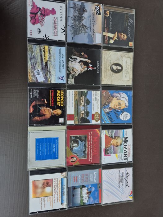 Vand 30 CD muzică clasică mixta de colectie