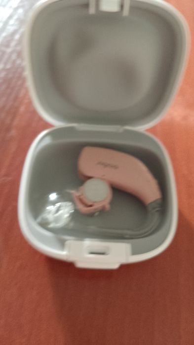 Продам слуховой аппарат.