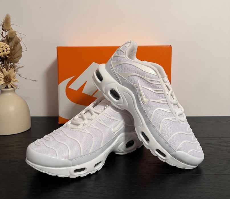 Adidasi Nike TN Alb - Premium Full Box