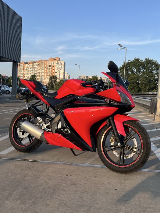 Yamaha YZF  R125