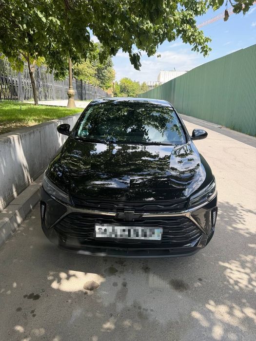 Monza sotiladi ideal holatda narxi 14000$ yana keliwiladi
