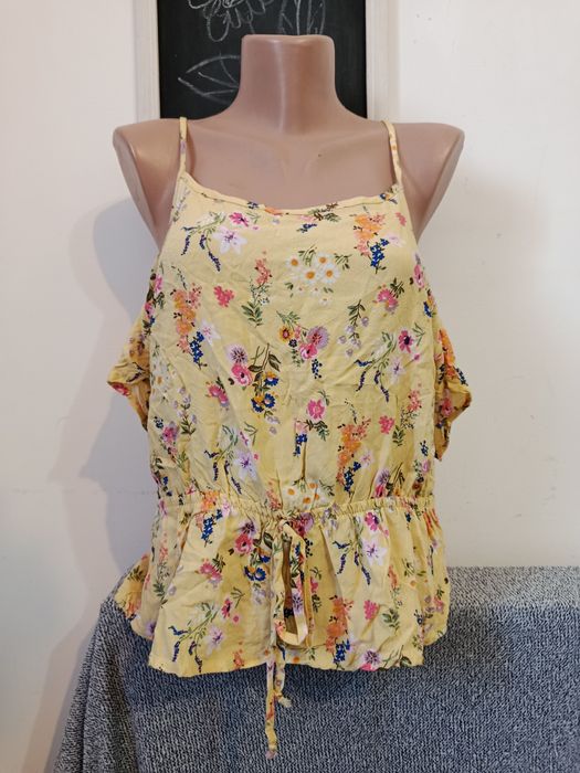 Bluza romantica galbena cu flori și  umeri goi mărimea L 40