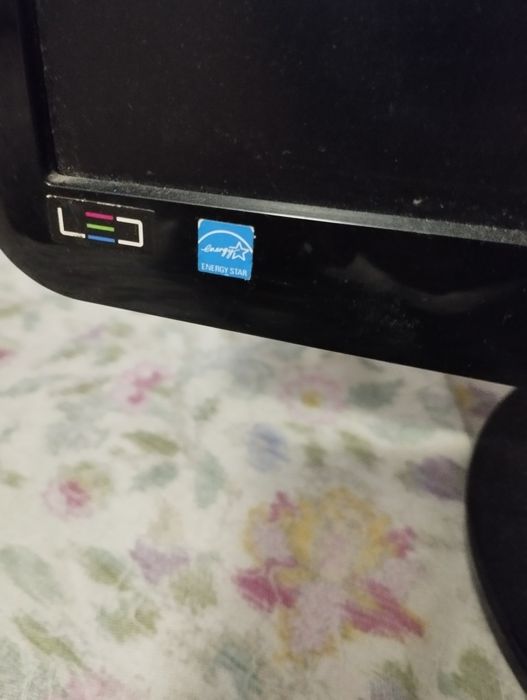 Samsung syncmaster sa 100 и benq g900hda