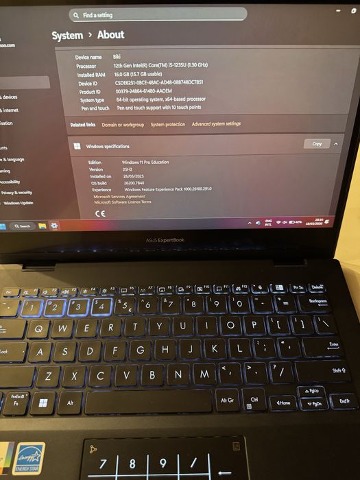 Laptop ASUS  ExpertBook B5 Flip NOU