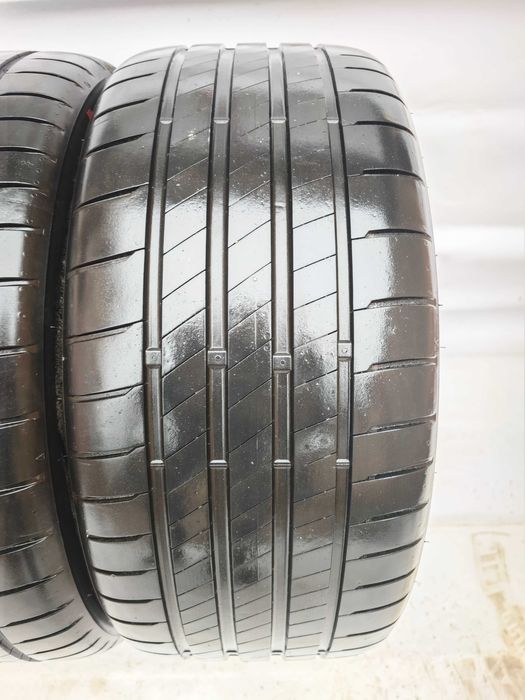 Anvelope 235/35/19 an 2023 vara BRIDGESTONE POTENZA S005