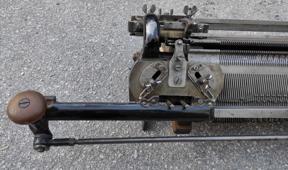 Ръчна плетачна машина Диамант