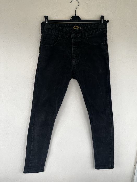 Blugi fendi barbati