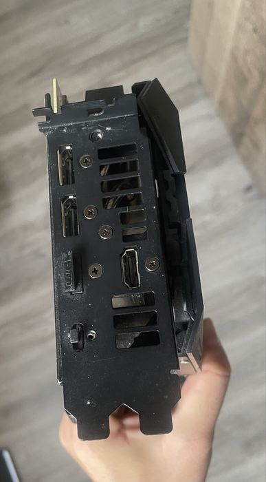 ASUS ROG Strix GeForce RTX 2080 SUPER 8GB (256-bit)