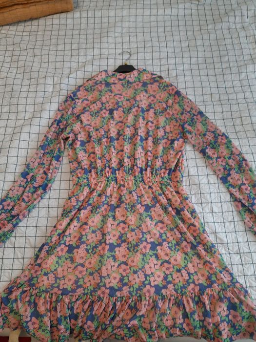 Vand rochita eleganta marime L