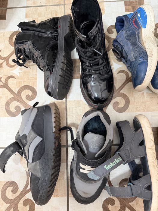 Детская обувь и кроссовки