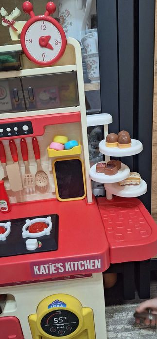 Продаю детскую кухню