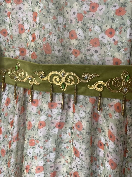 Продам красивое платье