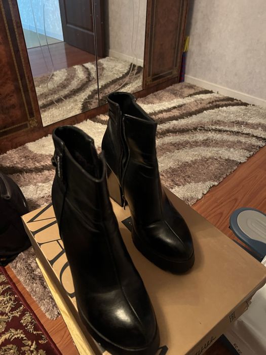 Ботильоны в хорошем состоянии