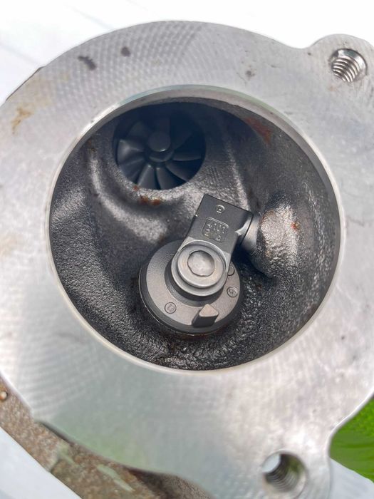 Turbo turbina noua originala Renault Megane 3 Scenic 3 1.4 Tce