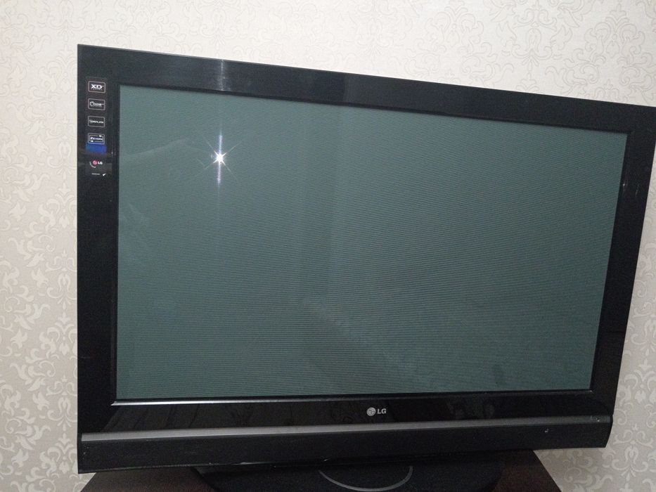 Продам телевизор