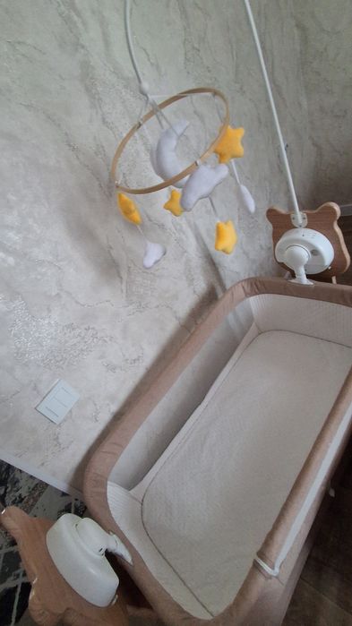 Продам детскую кровать люлька