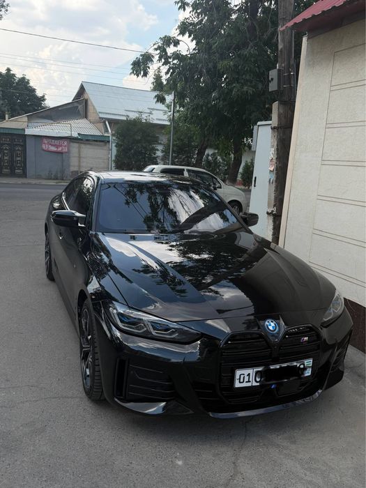 BMW i4 M Sport eDrive 40 naxt va nasiya savdo 20 % nomizga o’tkaziladi