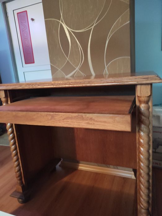 Стилово масивно бюро -писалище-тип Буров