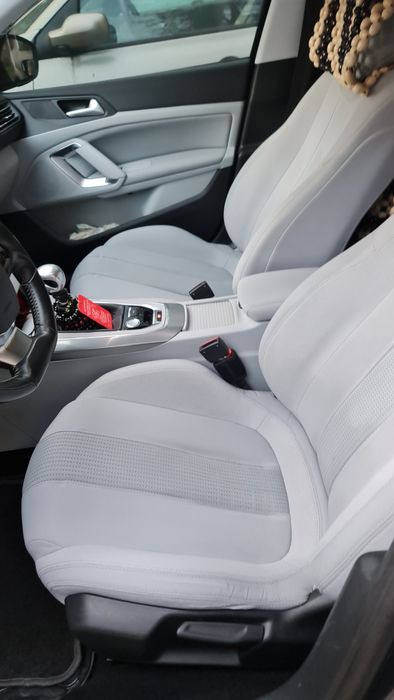 PEUGEOT 308 2015 — imagine 5