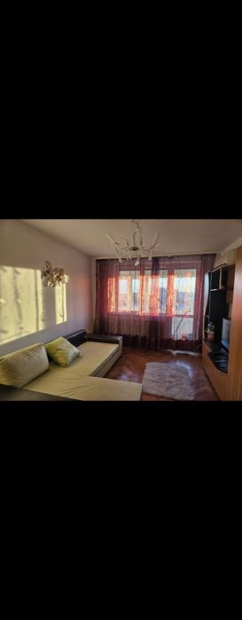 Inchiriez apartament 2 camere