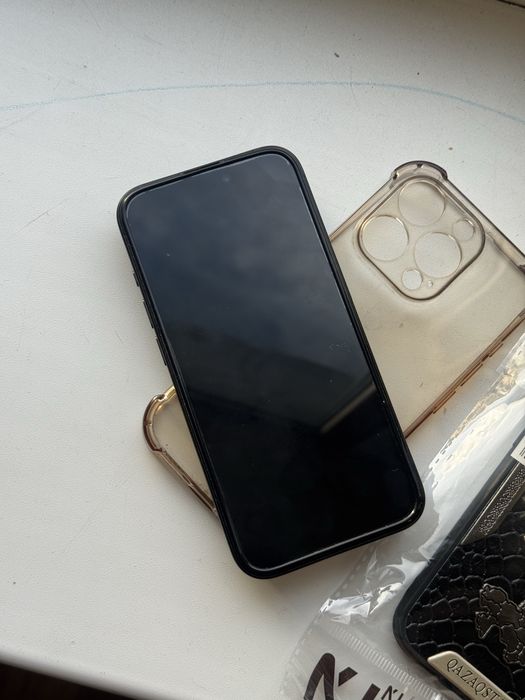 Iphone 15 PRO не вскрытый