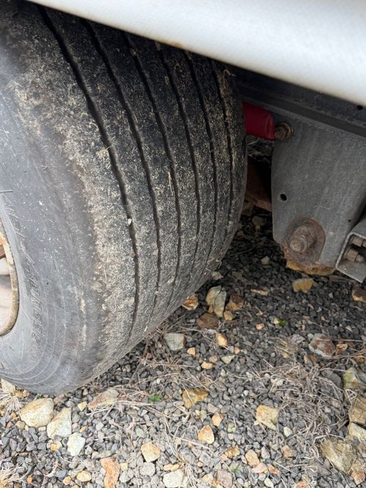 Vând semiremorcă Schmitz