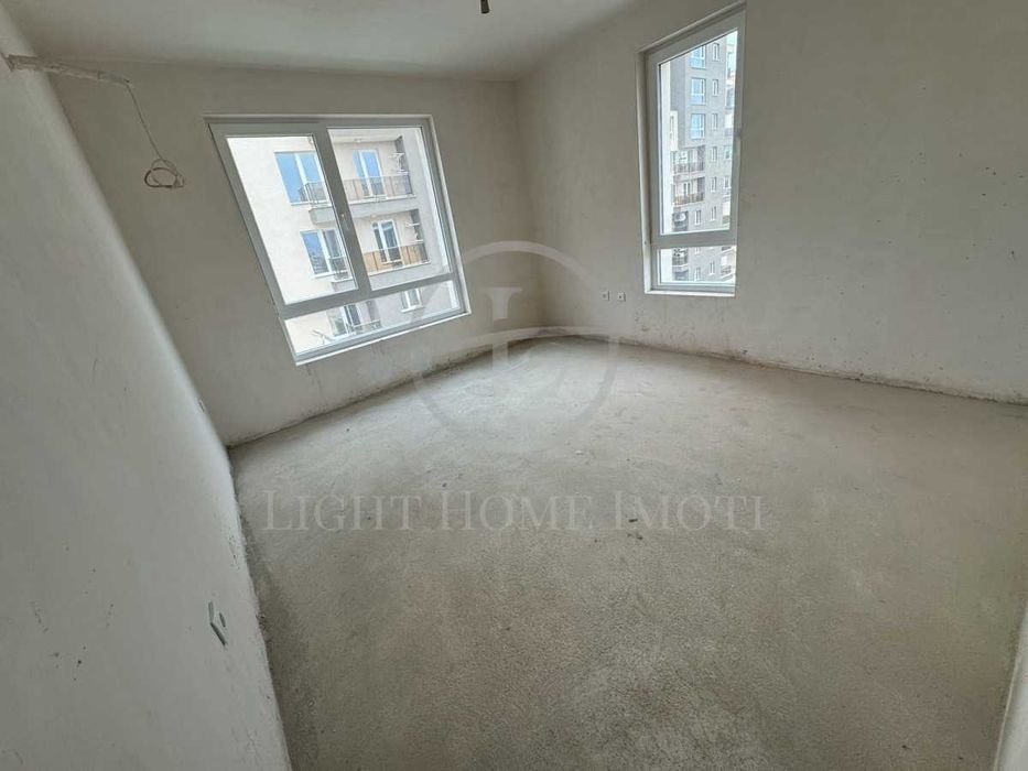 Продава се Тристаен апартамент в Пловдив, Христо Смирненски - 91 кв.м за 1330 €/кв.м - Снимка #3