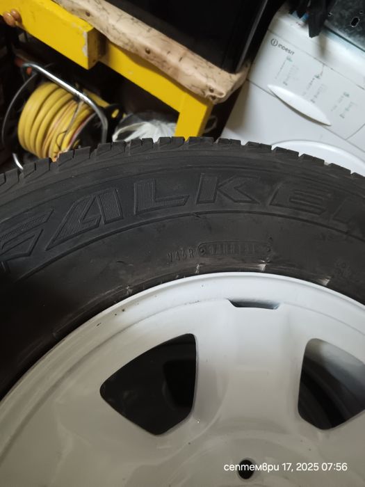 Джанти с гуми за Мицубиши паджеро спорт