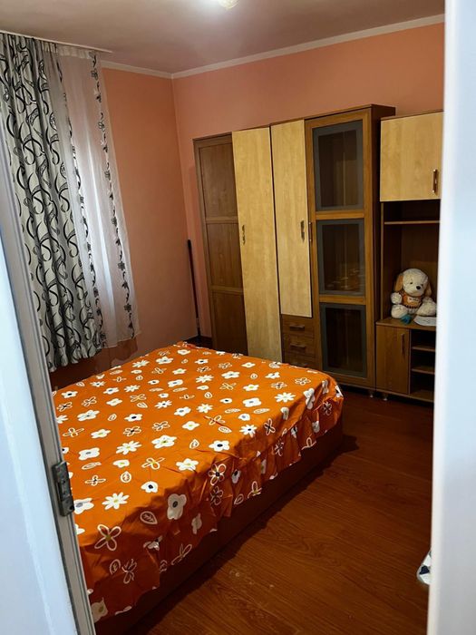 Garsoniera de inchiriat