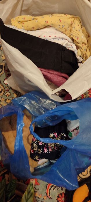 Вязаное платье.Много детской одежды