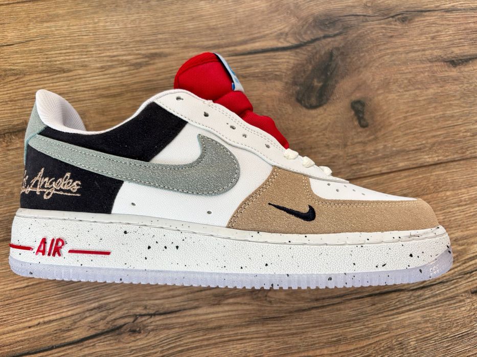 Adidasi de vanzare Nike air force 1