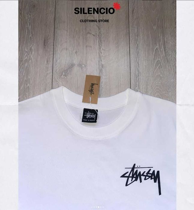Футболка  Stussy