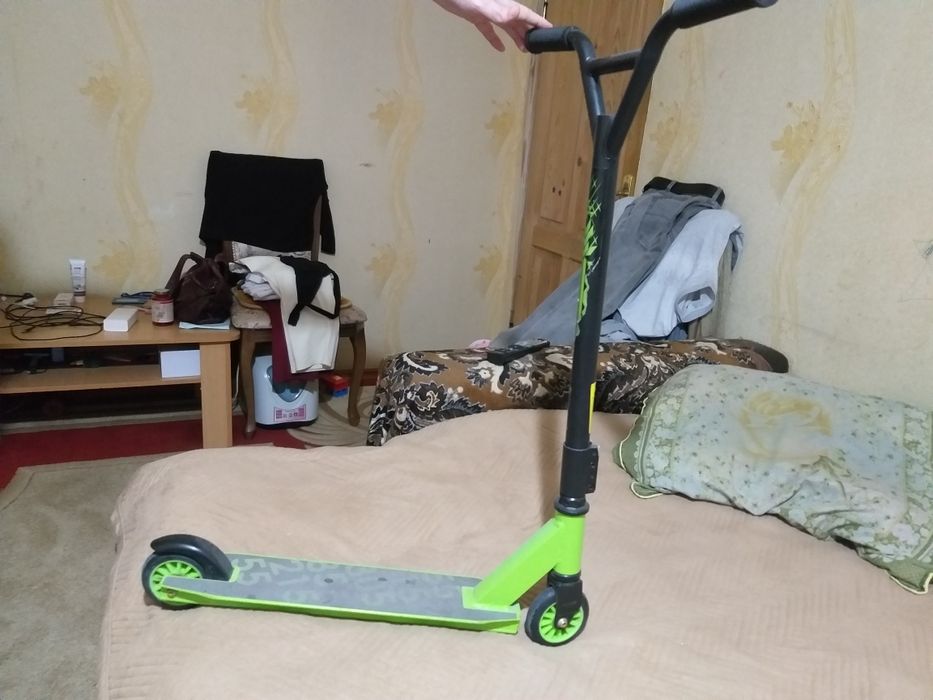 Самокат для трюков