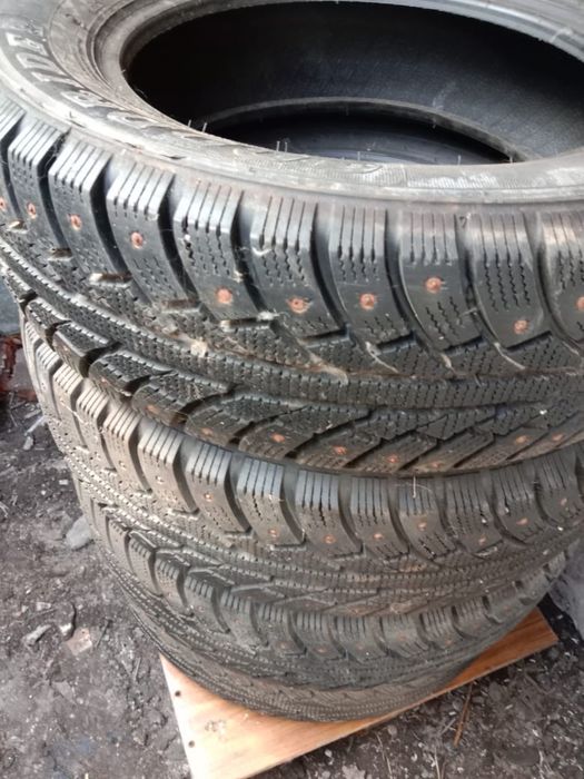 Продам зимние шины