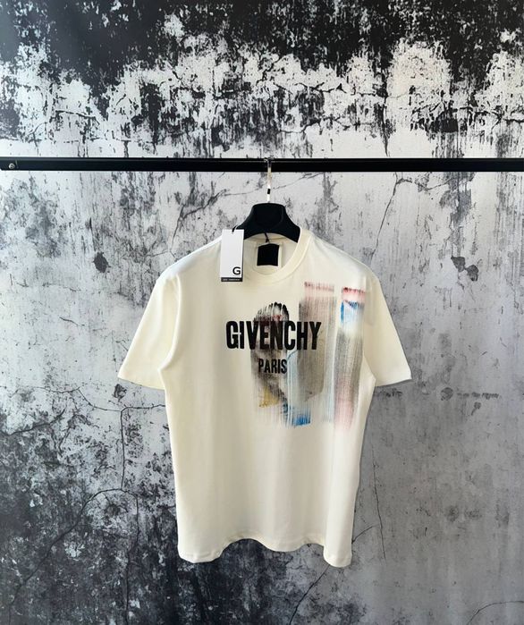 Tricou Givenchy  size XXL- calitate PREMIUM - livrare in toata tara