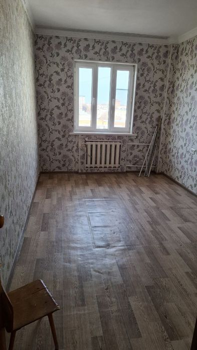 Юнусабад-14,, 2х комнатная. Метро Туркистон