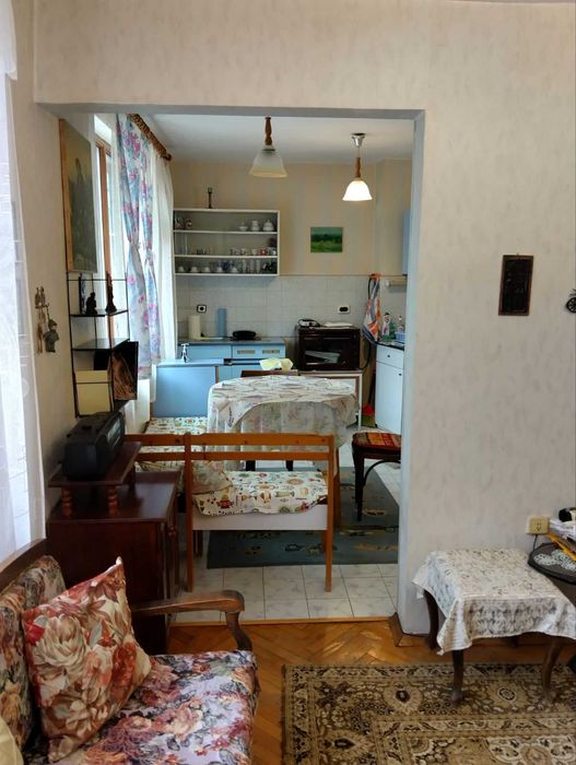 Продава се Тристаен апартамент в Силистра, Център - 125 кв.м за 355 €/кв.м - Снимка #4