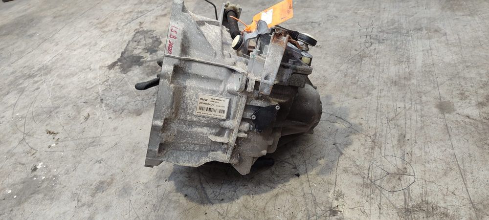 CUTIE VITEZE MANUALĂ BMW 1 SERIES 118I F40 2019–2024 COD OEM 23008689381 / GS6-58DG / 2209952ADC (5D)