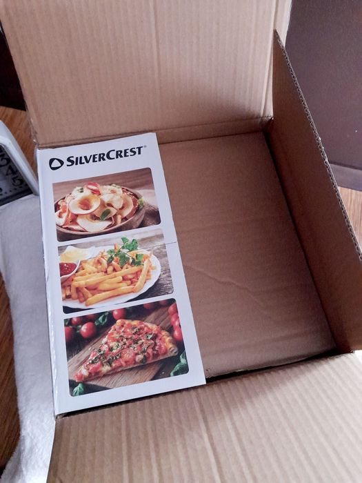 Чисто нов Еьр Фрайер Silver Crest