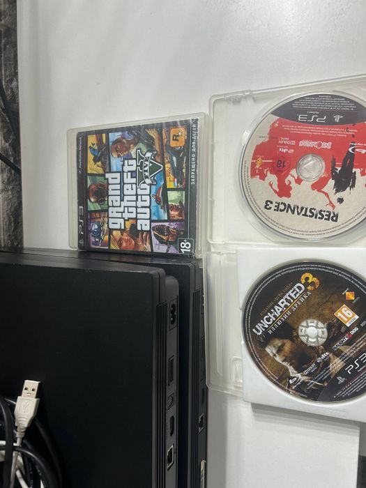 В продаже ps3 slim 2 шт