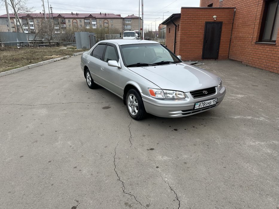 Продам Тойоту Камри 2001гв