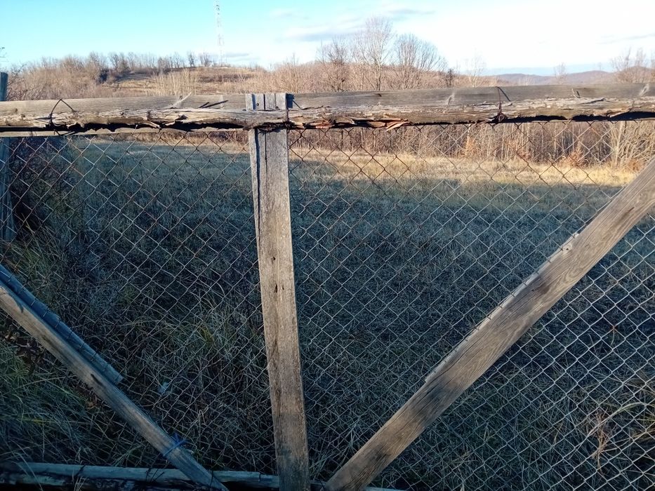 Teren extravilan de vânzare 8320mp com Roșiile jud Vâlcea