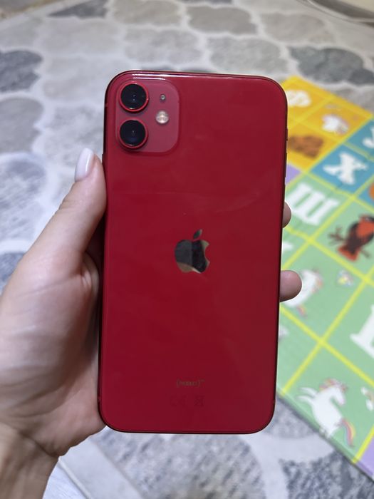 Продам айфон 11.