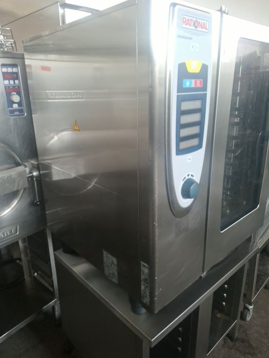 Конвектомат рационал  SCC 10 тави