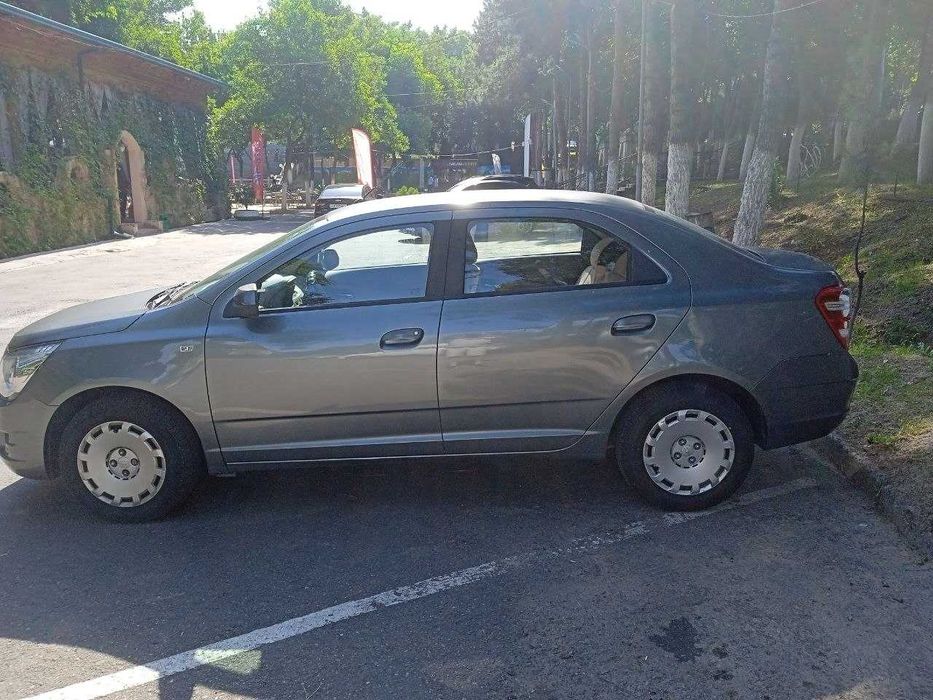 Chevrolet Cobalt 2015 — ухоженный, экономичный, без вложений